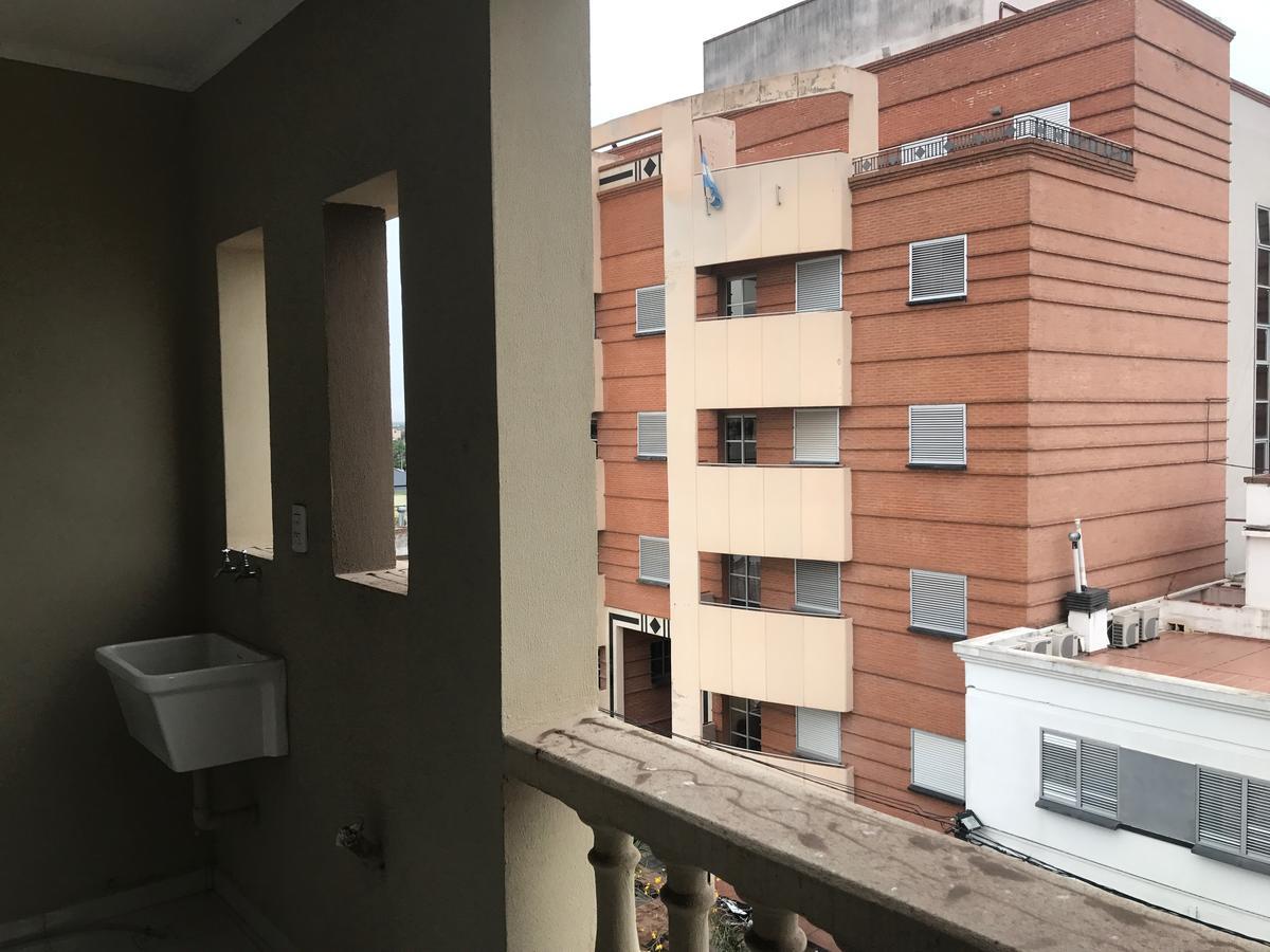 Apartment Edificio Tomy *