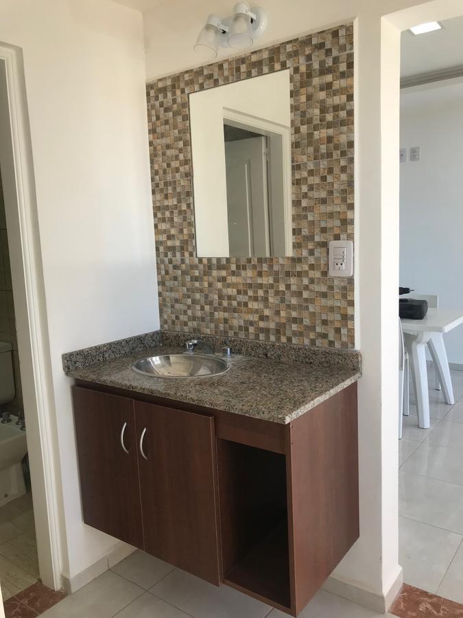 Edificio Tomy Apartment Charata